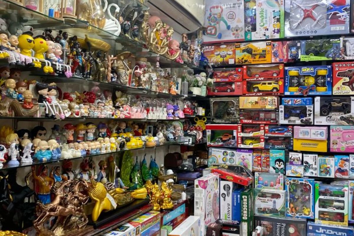 Safety First: What to Look for When Buying Toys Online